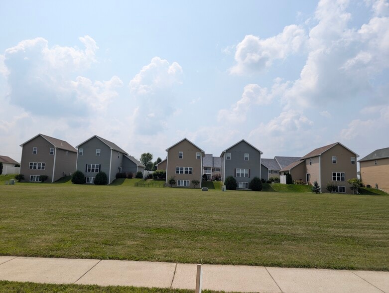 Building Photo - Parkside Rental Homes