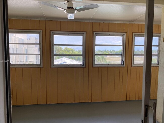 Building Photo - 2017 NW 46th Ave