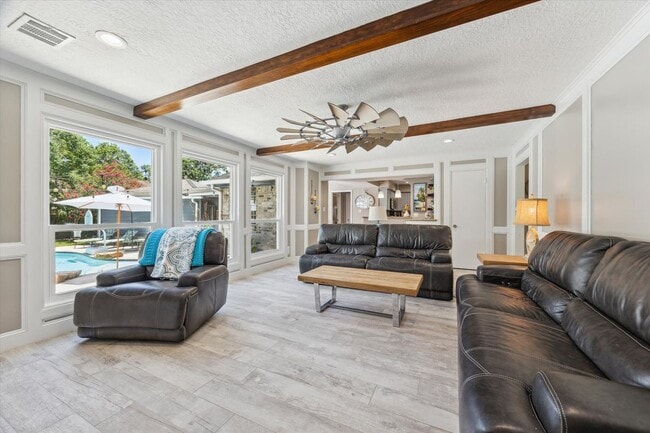 Building Photo - 4311 Meadowbank Dr