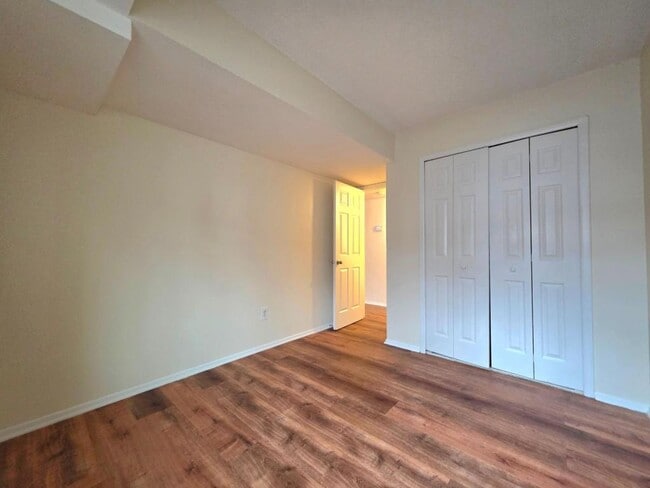 Building Photo - 3808 Laramie Pl