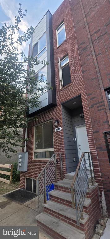 Building Photo - 2208 N 7th St