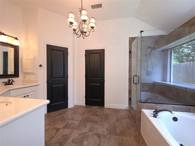 Building Photo - 126 S Millport Cir