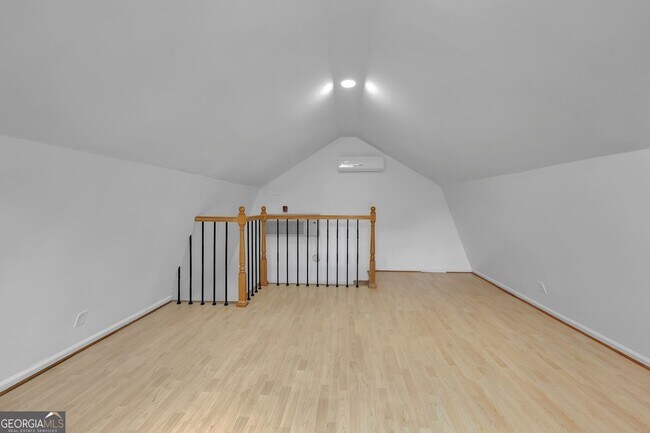 Building Photo - 569 Garner Way NW