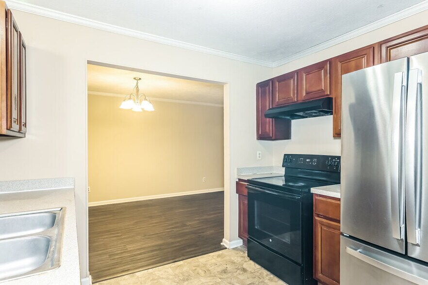 Building Photo - 1560 Cherry Hill Ct SW