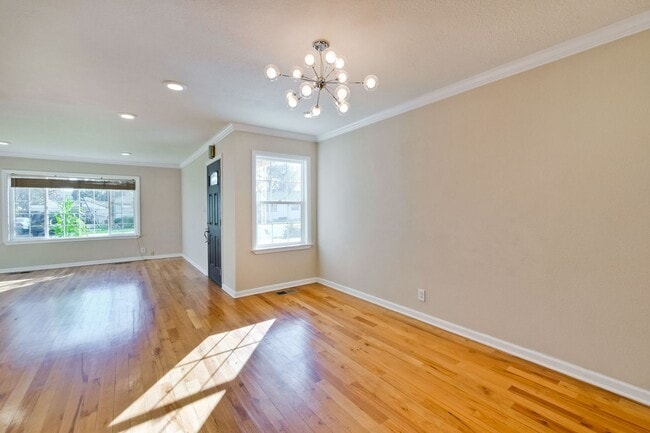 Building Photo - Wow! What a Great Home! Available Soon!