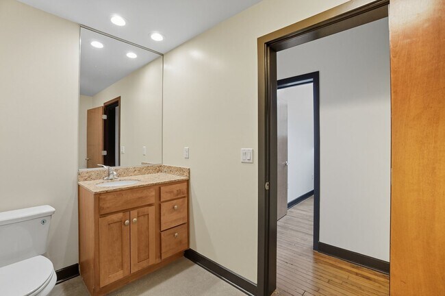 Interior Photo - Alumni Lofts