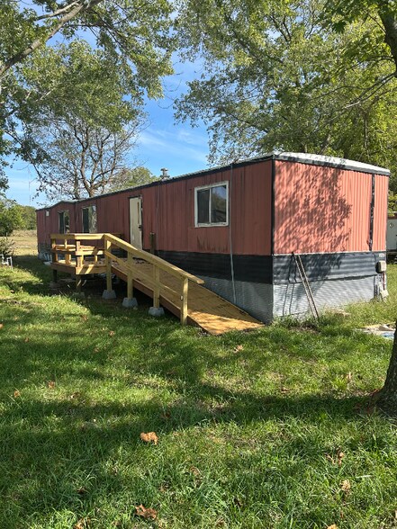 Building Photo - 1237 S Pumpkin Ln