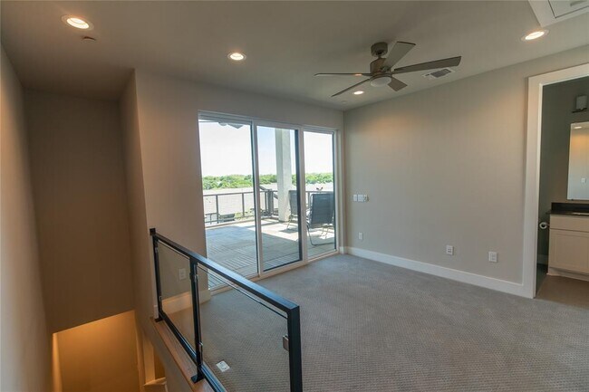 Building Photo - 4511 Unity Cir