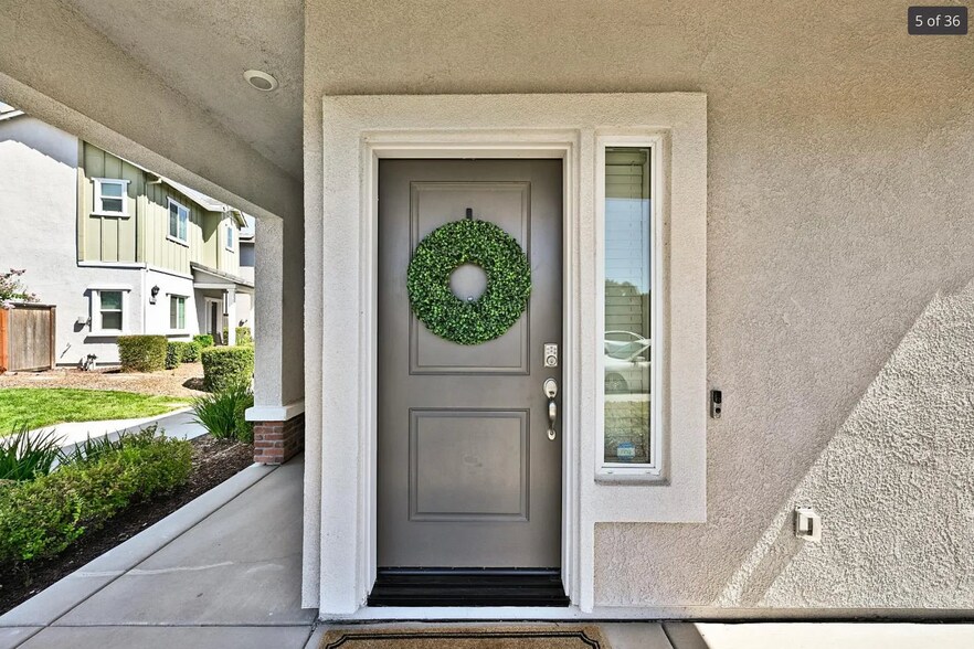 Building Photo - 5048 Cumberland Dr