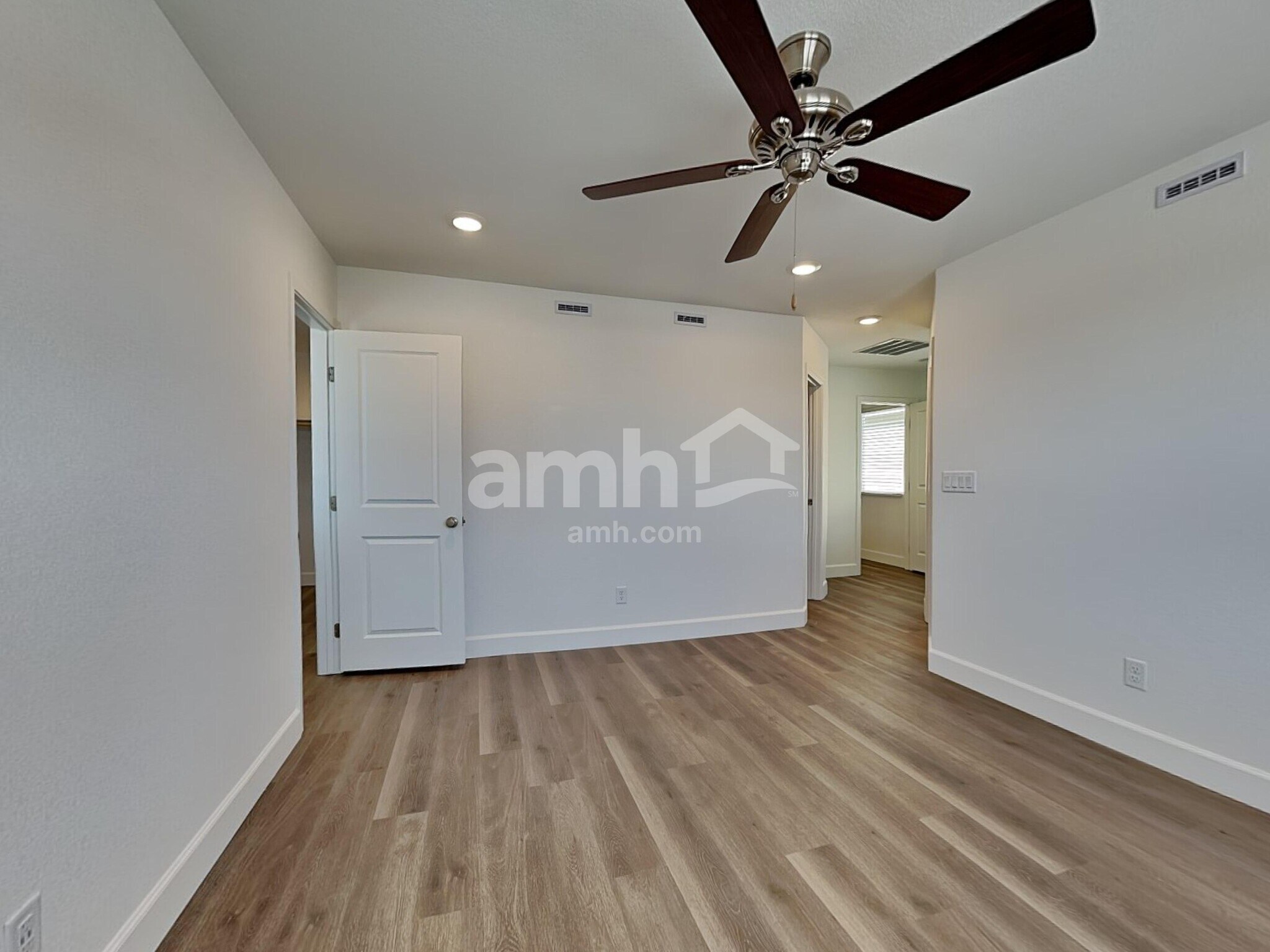 Building Photo - 10573 Lagaspi Dr