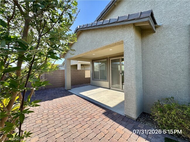 Building Photo - 2239 Arrington Ave