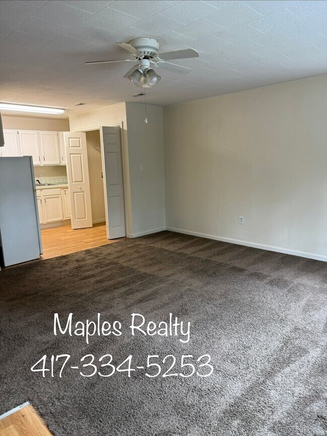 Building Photo - 7133 MO-76