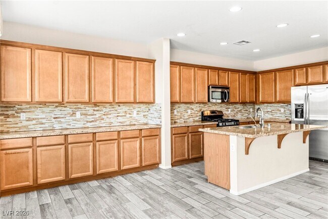 Building Photo - 713 Tall Arrow Ave