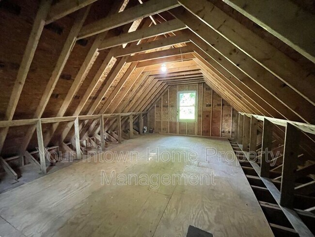 Building Photo - 2436 Hosea L Williams Dr NE