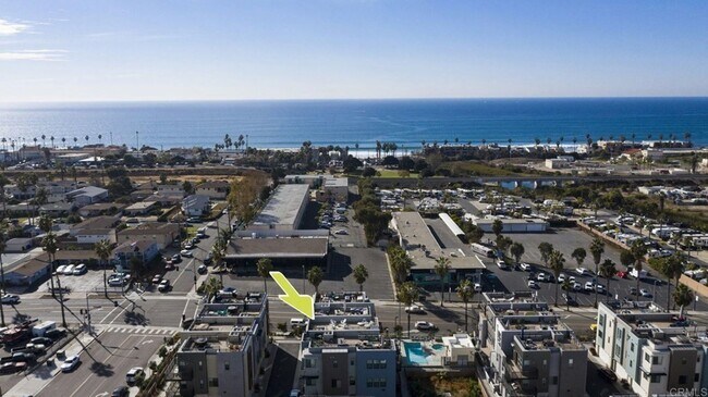 Building Photo - Downtown Oceanside Condo with pool and roo...