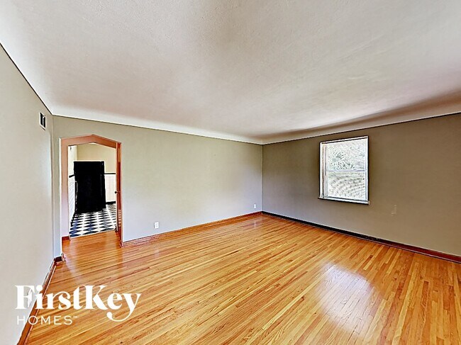 Building Photo - 11251 Old Halls Ferry Rd