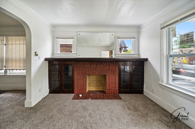 Building Photo - 14920 Washburn St