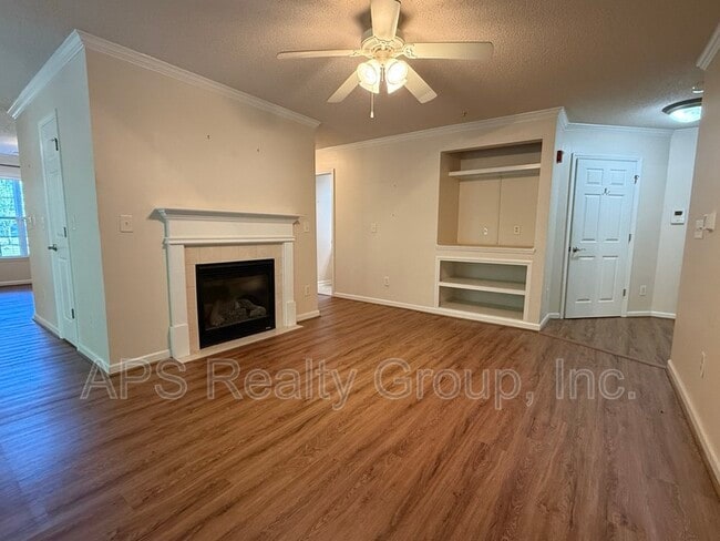 Building Photo - 130 Shallowford Reserve Dr