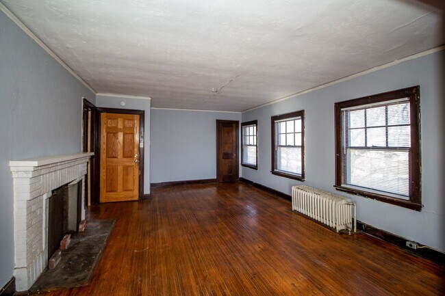 Building Photo - 205 S College Ave