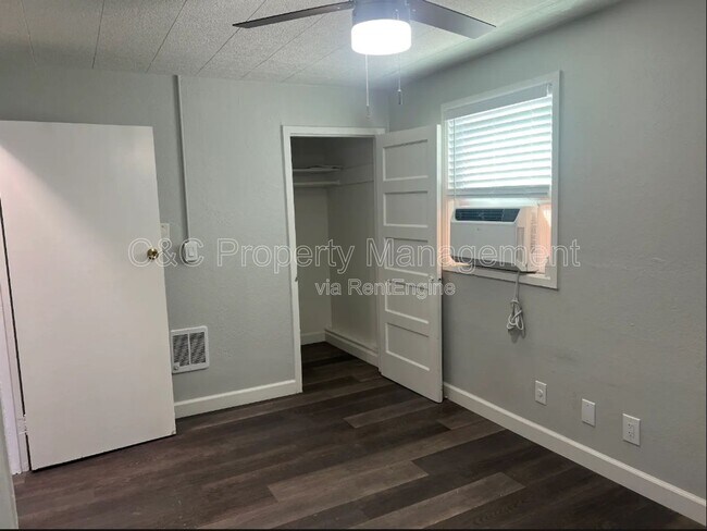 Building Photo - 1140 West St