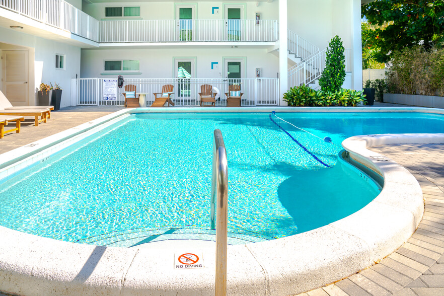 Building Photo - Ocean Villa Apartments
