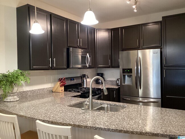 Building Photo - 2402 Lane Parke Ct