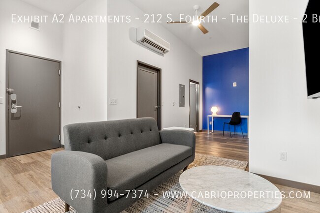 Building Photo - Exhibit A2 Apartments - 212 S. Fourth -The Deluxe - 2 Bed/1 Bath