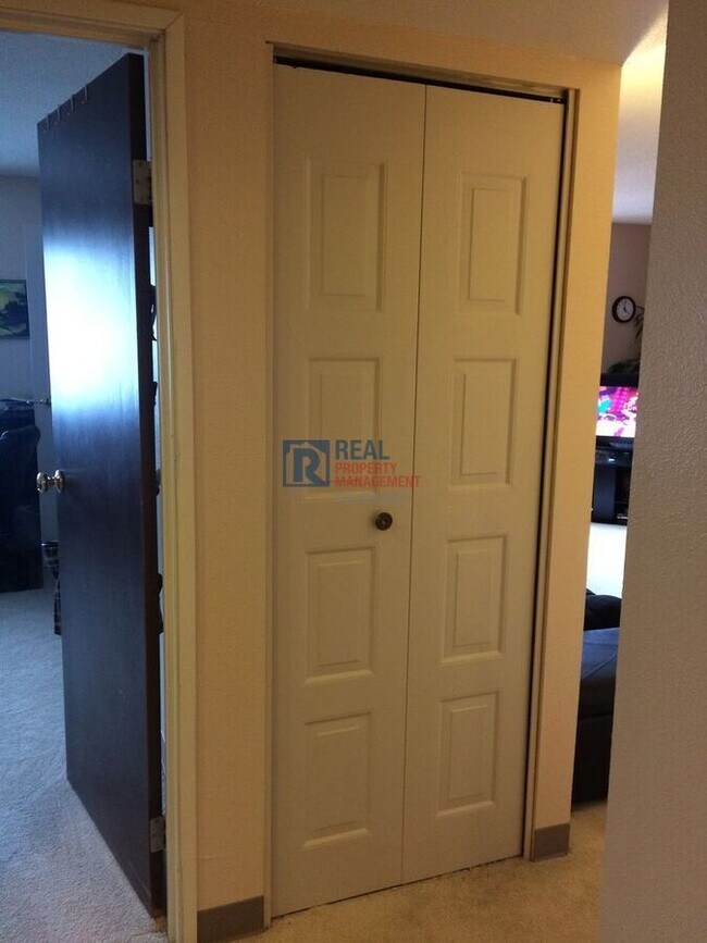 Building Photo - 7755 E Quincy Ave