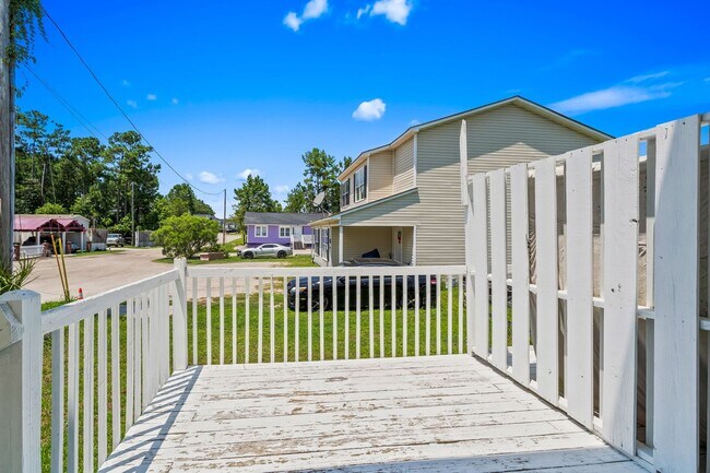 Building Photo - 4097 Mica Ave