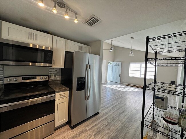 Building Photo - 10214 Sable Ridge Ct