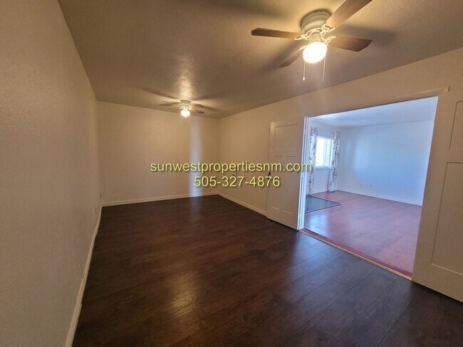 Building Photo - 4 Bedroom, 2.5 Bath Home for Rent