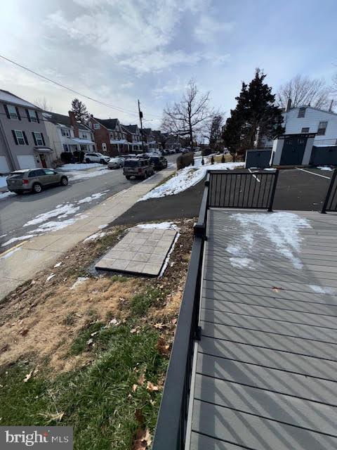 Building Photo - 102 Stuart Ave