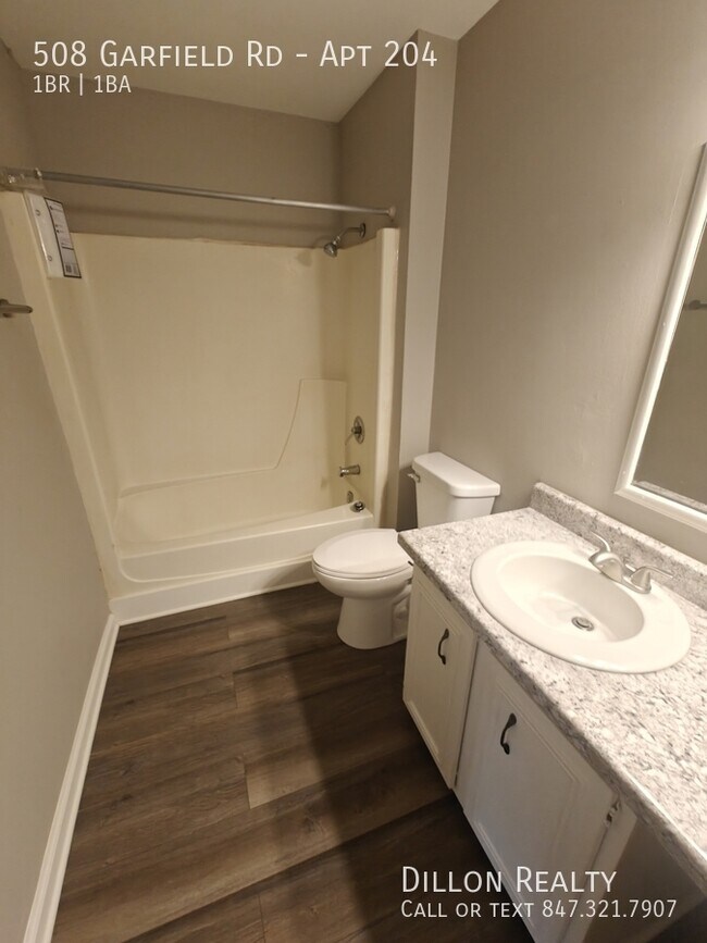 Building Photo - 508 Garfield Rd