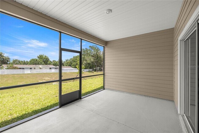 Building Photo - 6587 SW 89th Loop