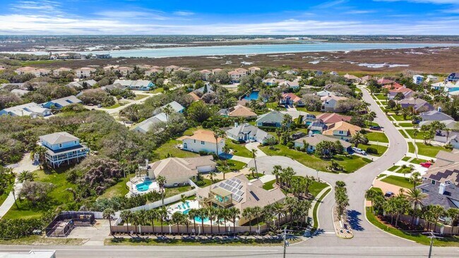 Building Photo - 200 Islamarada Ct