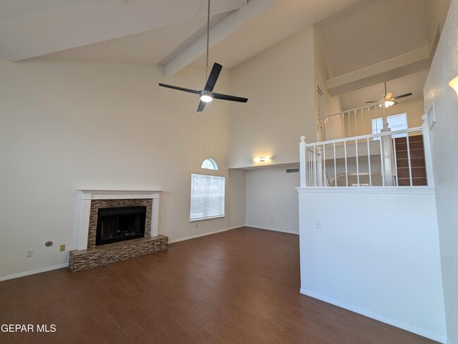 Building Photo - 3149 Crazy Horse Dr