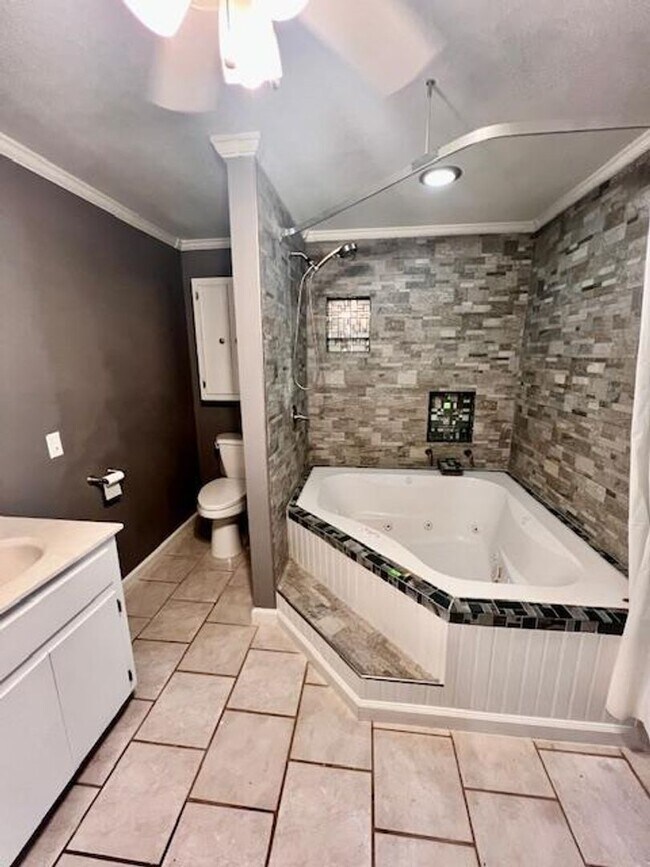 Building Photo - Westwood Subdivision / Rockdale, TX / 4 bedrooms / One Story