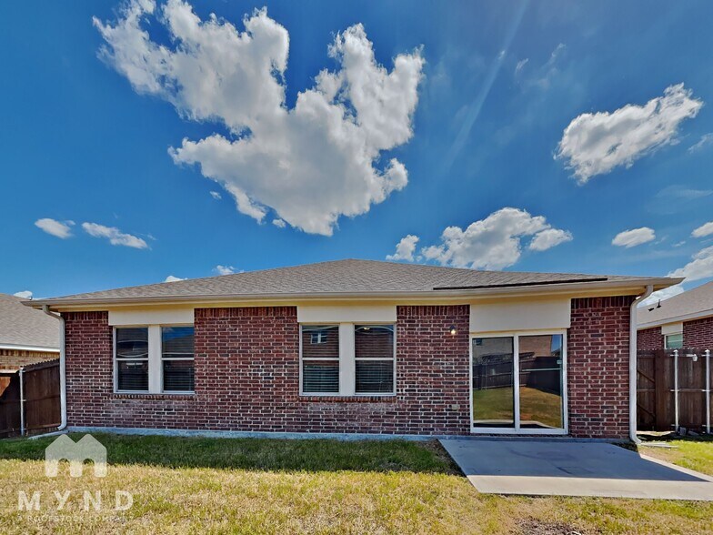 Building Photo - 217 Concho River Dr