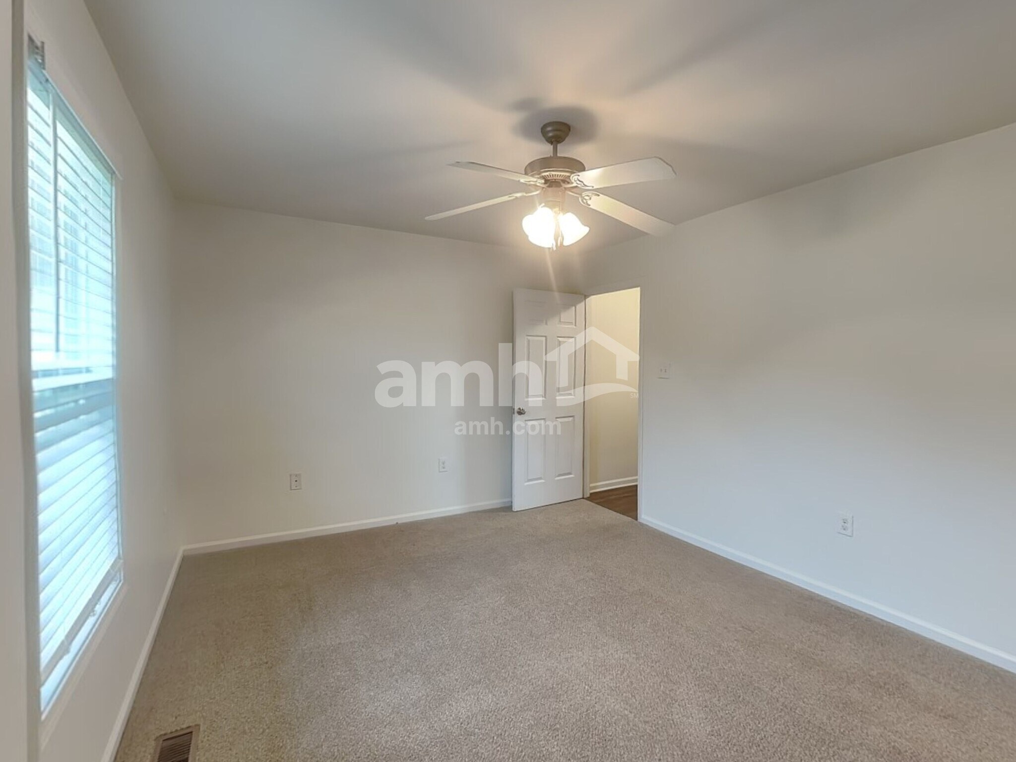 Building Photo - 51 Wolf Creek Ln