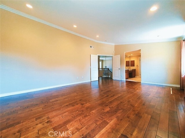 Building Photo - 1826 Cll Belleza