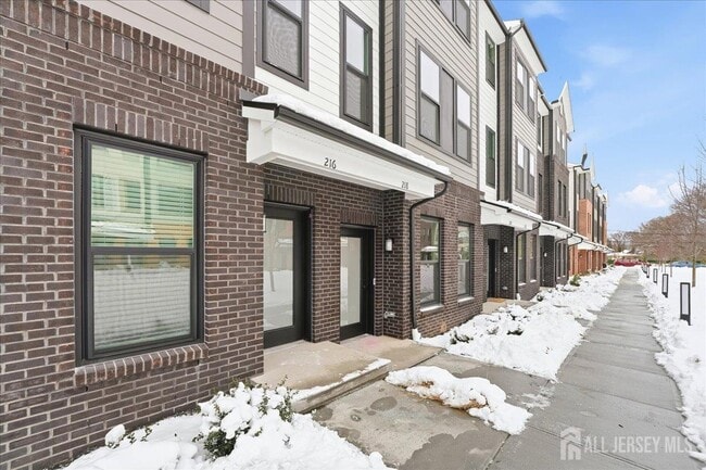 Building Photo - 216 Jessie Pl