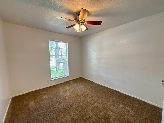 Building Photo - 2720 Jewell Dr