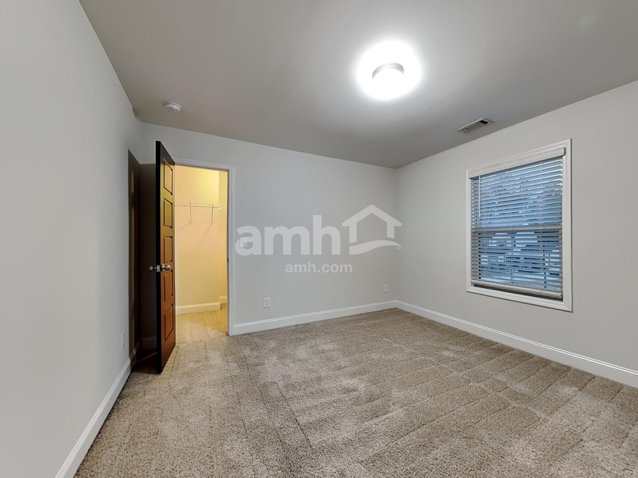 Building Photo - 1279 Victoria Walk Ln