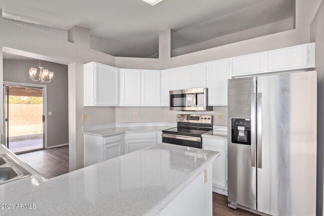 Building Photo - 8651 N 107th Dr