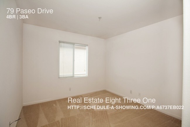Building Photo - 79 Paseo Dr