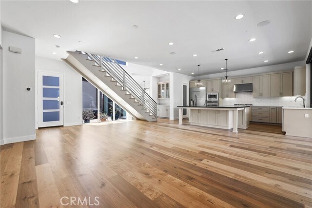 Building Photo - 1650 Murano Pl