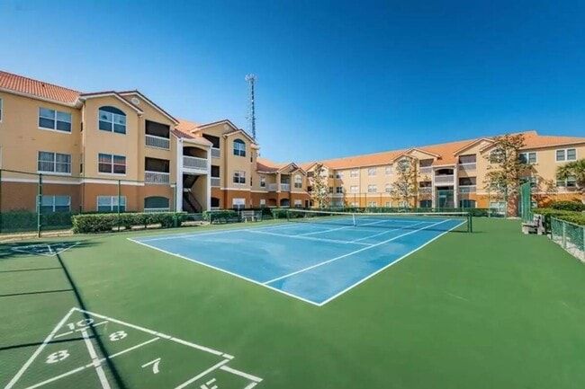 Building Photo - Amazing Furnished or Unfurnished 2-Bedroom...