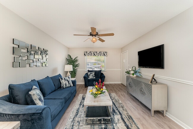 Building Photo - The Park at Verona New