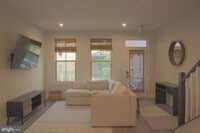 Building Photo - 2816 Devonshire Clfs Ter