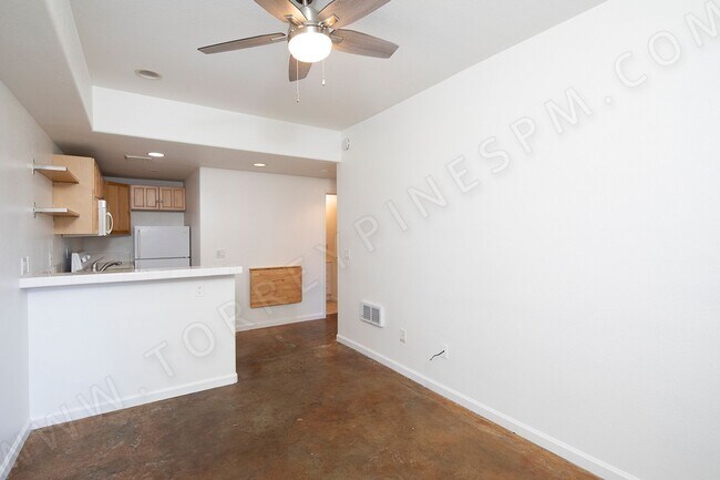 Building Photo - 1BR in Pacific Beach with Unique Concrete ...